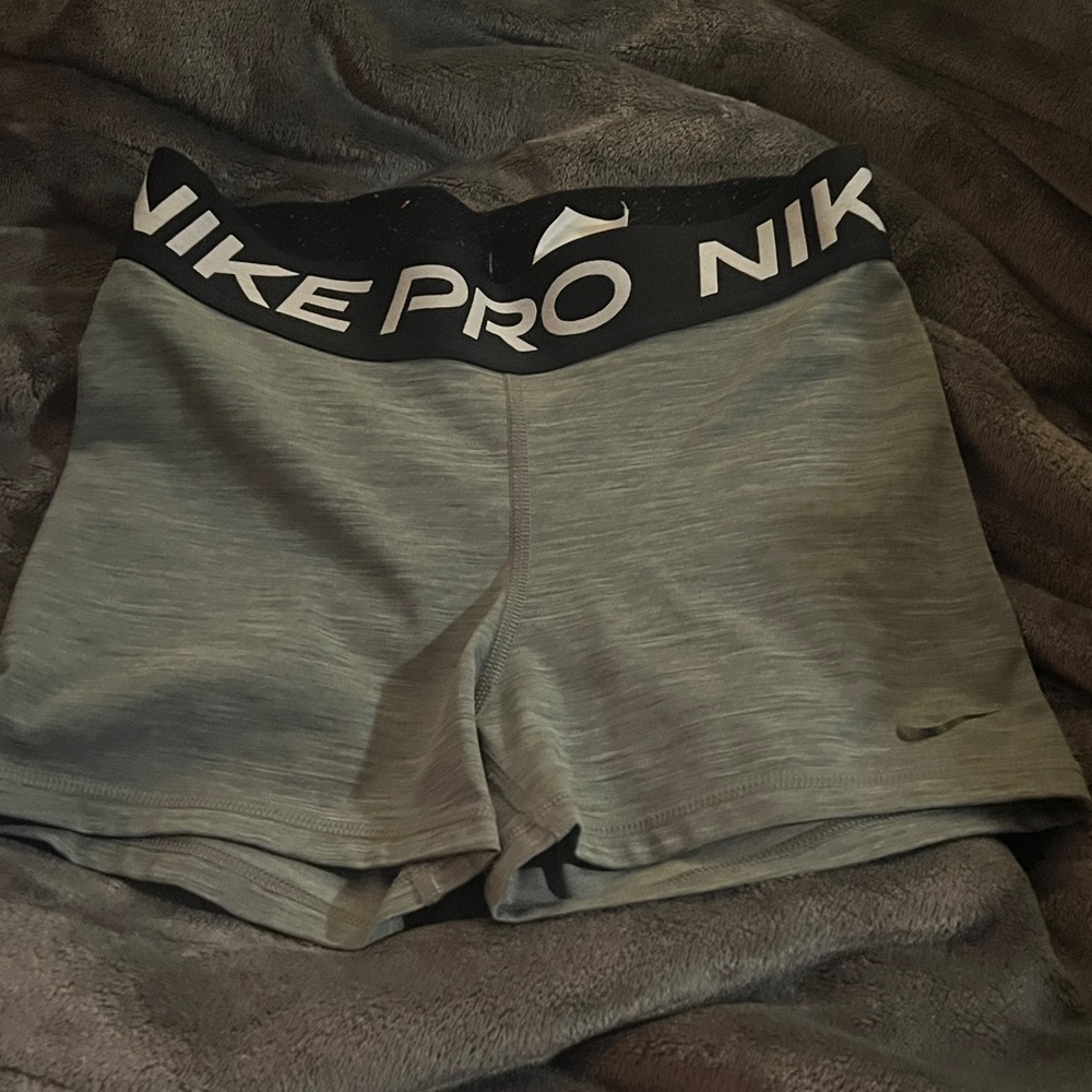 Nike Pro Women's Athletic Gray Shorts